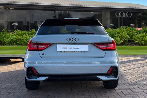 BV73UEM Audi A1 Black Edition 30 TFSI  110 PS S tronic Thumbnail #5