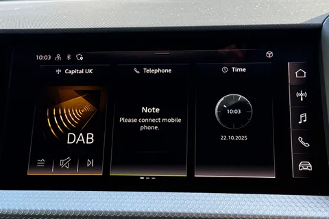 BV73UEM Audi A1 Black Edition 30 TFSI  110 PS S tronic Thumbnail #18