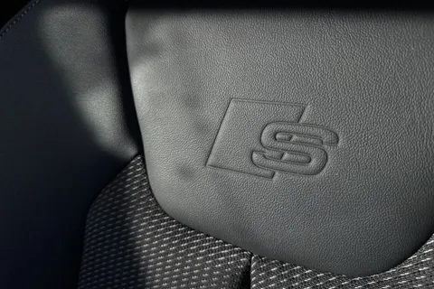 BV73UEM Audi A1 Black Edition 30 TFSI  110 PS S tronic Thumbnail #35