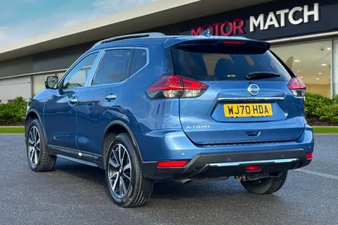 WJ70HDA Nissan X-Trail 1.7 dCi Tekna Euro 6 (s/s) 5dr Thumbnail #3