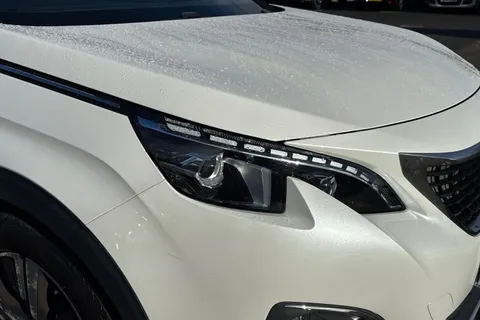 9 of 64 for PEUGEOT 3008 1.2 PureTech GT Line 5dr