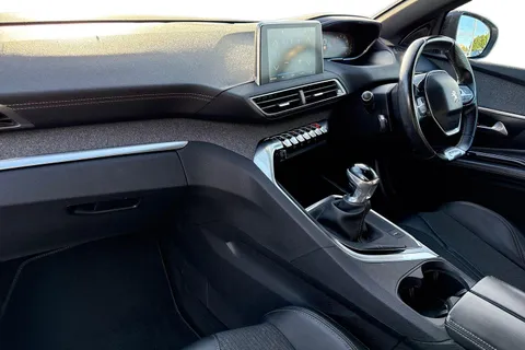 15 of 64 for PEUGEOT 3008 1.2 PureTech GT Line 5dr