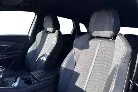 16 of 64 for PEUGEOT 3008 1.2 PureTech GT Line 5dr