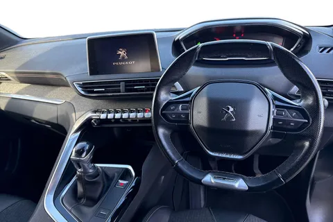 18 of 64 for PEUGEOT 3008 1.2 PureTech GT Line 5dr