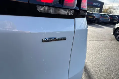 34 of 64 for PEUGEOT 3008 1.2 PureTech GT Line 5dr