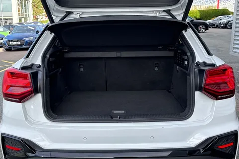 DF24ODU Audi Q2 Black Edition 35 TFSI 150 PS 6-speed Thumbnail #7