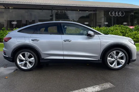  Audi Q4 e-tron 45 S line Sportback Auto 5dr 82kWh Thumbnail #4