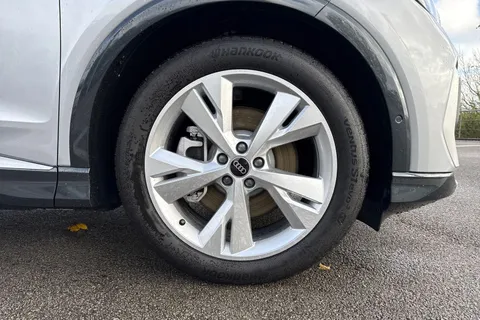  Audi Q4 e-tron 45 S line Sportback Auto 5dr 82kWh Thumbnail #7