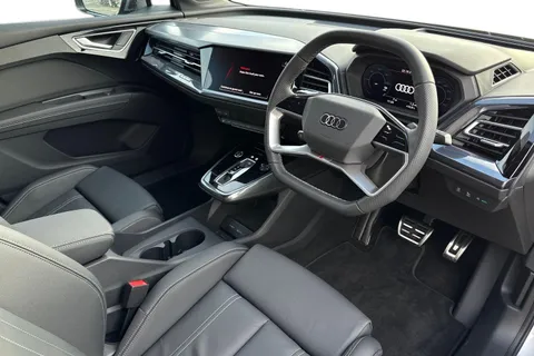  Audi Q4 e-tron 45 S line Sportback Auto 5dr 82kWh Thumbnail #8