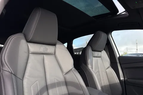  Audi Q4 e-tron 45 S line Sportback Auto 5dr 82kWh Thumbnail #21