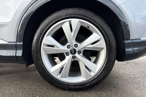  Audi Q4 e-tron 45 S line Sportback Auto 5dr 82kWh Thumbnail #23