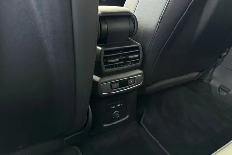  Audi Q4 e-tron 45 S line Sportback Auto 5dr 82kWh Thumbnail #31