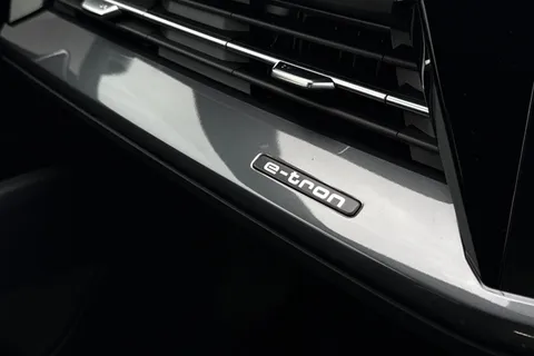  Audi Q4 e-tron 45 S line Sportback Auto 5dr 82kWh Thumbnail #44