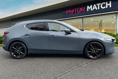 MX70VNT Mazda Mazda3 2.0 SKYACTIV-X MHEV GT Sport Tech Euro 6 (s/s) 5dr Thumbnail #4