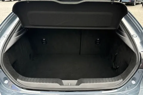 MX70VNT Mazda Mazda3 2.0 SKYACTIV-X MHEV GT Sport Tech Euro 6 (s/s) 5dr Thumbnail #7