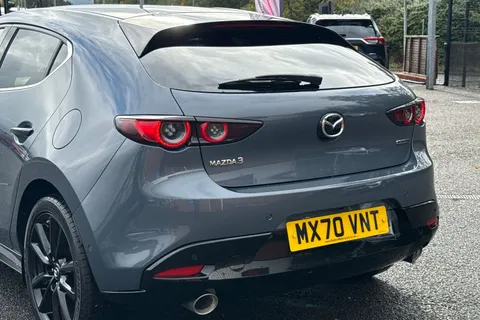 MX70VNT Mazda Mazda3 2.0 SKYACTIV-X MHEV GT Sport Tech Euro 6 (s/s) 5dr Thumbnail #8