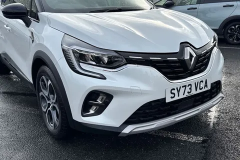 SY73VCA Renault Captur 1.6 E-TECH techno Auto Euro 6 (s/s) 5dr Thumbnail #10