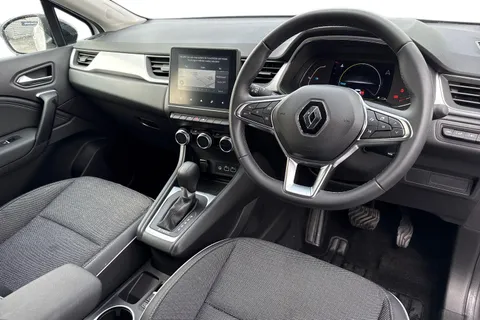 SY73VCA Renault Captur 1.6 E-TECH techno Auto Euro 6 (s/s) 5dr Thumbnail #15