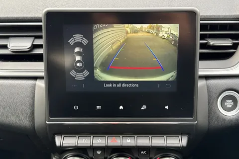 SY73VCA Renault Captur 1.6 E-TECH techno Auto Euro 6 (s/s) 5dr Thumbnail #45