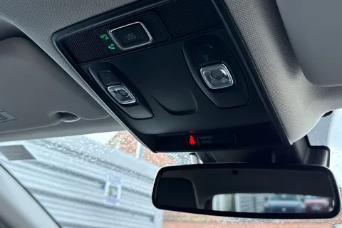 SY73VCA Renault Captur 1.6 E-TECH techno Auto Euro 6 (s/s) 5dr Thumbnail #48