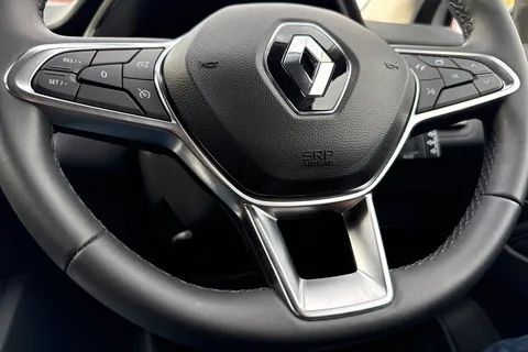 SY73VCA Renault Captur 1.6 E-TECH techno Auto Euro 6 (s/s) 5dr Thumbnail #49