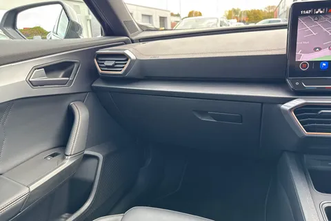 20 of 67 for CUPRA Formentor 1.4 eHybrid 12.8kWh V2 DSG Euro 6 (s/s) 5dr