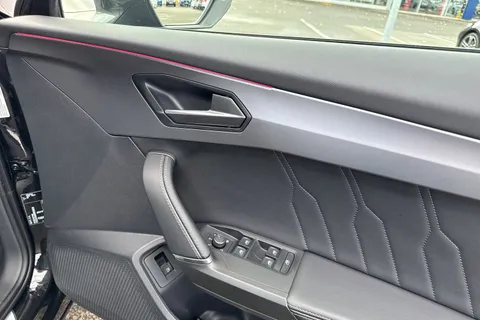 21 of 67 for CUPRA Formentor 1.4 eHybrid 12.8kWh V2 DSG Euro 6 (s/s) 5dr