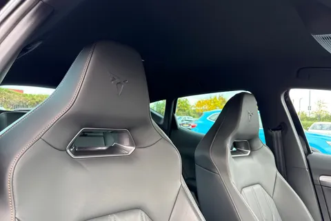 24 of 67 for CUPRA Formentor 1.4 eHybrid 12.8kWh V2 DSG Euro 6 (s/s) 5dr