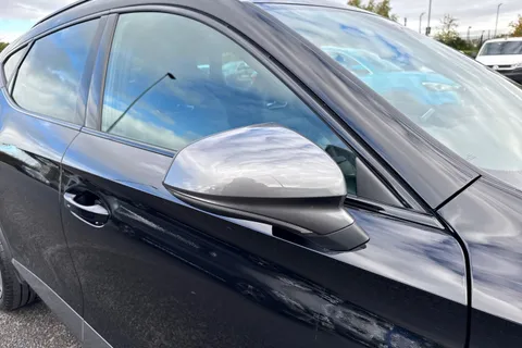 35 of 67 for CUPRA Formentor 1.4 eHybrid 12.8kWh V2 DSG Euro 6 (s/s) 5dr