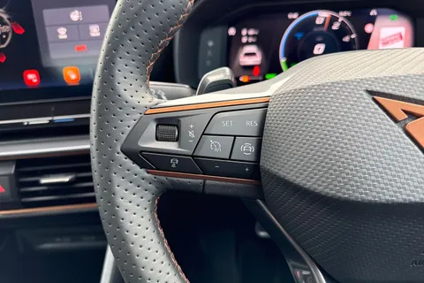 40 of 67 for CUPRA Formentor 1.4 eHybrid 12.8kWh V2 DSG Euro 6 (s/s) 5dr