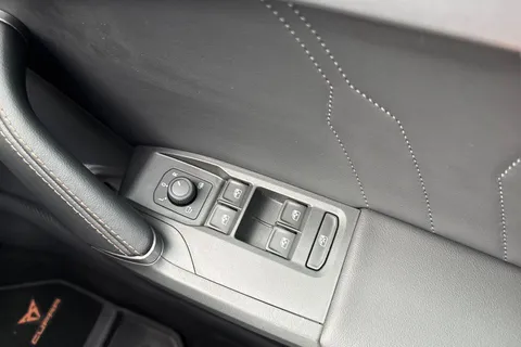 45 of 67 for CUPRA Formentor 1.4 eHybrid 12.8kWh V2 DSG Euro 6 (s/s) 5dr