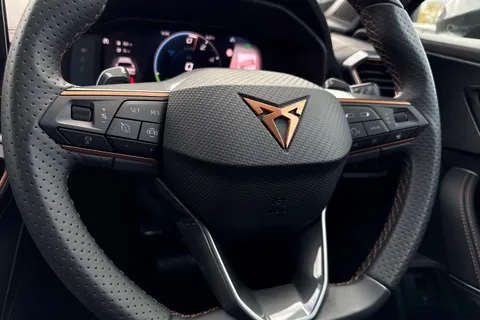 61 of 67 for CUPRA Formentor 1.4 eHybrid 12.8kWh V2 DSG Euro 6 (s/s) 5dr