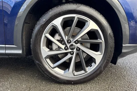  Audi Q5 2.0 TFSI S line Sportback S Tronic quattro Euro 6 (s/s) 5dr Thumbnail #10