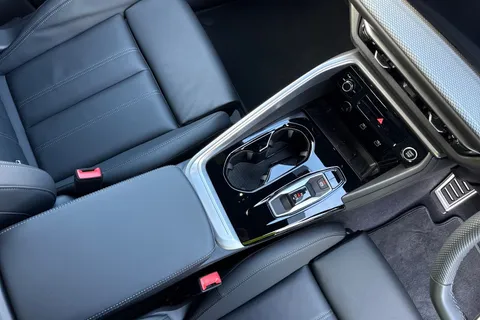  Audi Q5 2.0 TFSI S line Sportback S Tronic quattro Euro 6 (s/s) 5dr Thumbnail #23