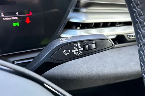  Audi A6 Saloon 2.0 TDI Edition 1 S Tronic quattro Euro 6 (s/s) 4dr Thumbnail #31