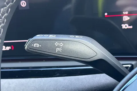  Audi A6 Saloon 2.0 TDI Edition 1 S Tronic quattro Euro 6 (s/s) 4dr Thumbnail #32