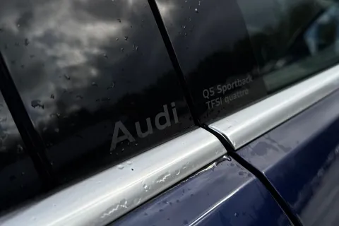  Audi Q5 2.0 TFSI S line Sportback S Tronic quattro Euro 6 (s/s) 5dr Thumbnail #32