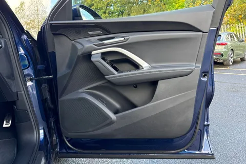  Audi Q5 2.0 TFSI S line Sportback S Tronic quattro Euro 6 (s/s) 5dr Thumbnail #44