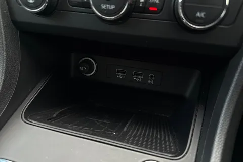 25 of 55 for SEAT ATECA 1.4 EcoTSI SE Technology 5dr