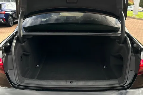 AE73XFC Audi A4 S line 35 TDI  163 PS S tronic Thumbnail #7