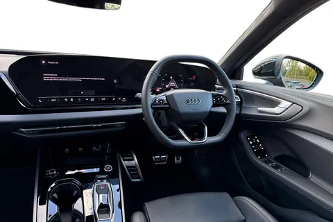 17 of 48 for Audi A5 2.0 TFSI S line Saloon S Tronic Euro 6 (s/s) 5dr