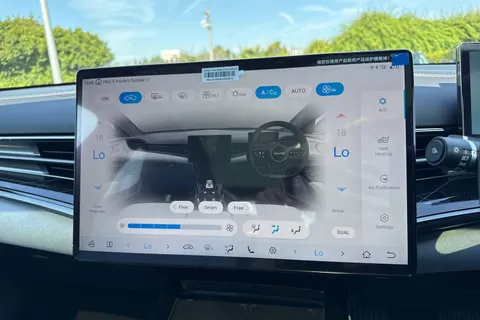  BYD SEAL 82.5kWh Design Auto 4dr Thumbnail #19