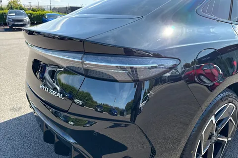  BYD SEAL 82.5kWh Design Auto 4dr Thumbnail #32