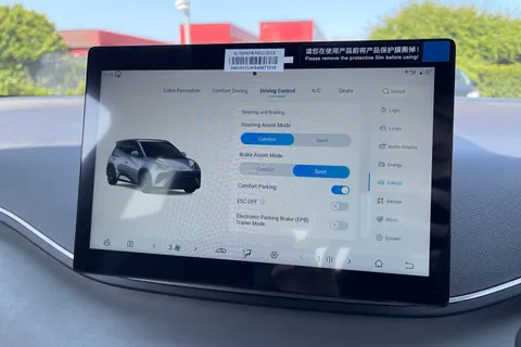  BYD Dolphin Surf 43.2kWh Comfort Auto 5dr Thumbnail #52