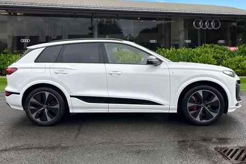  Audi Q6 E-Tron 100kWh Performance Edition 1 Auto 5dr Thumbnail #4