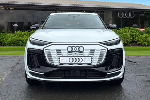  Audi Q6 E-Tron 100kWh Performance Edition 1 Auto 5dr Thumbnail #6