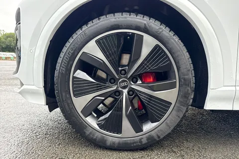  Audi Q6 E-Tron 100kWh Performance Edition 1 Auto 5dr Thumbnail #13