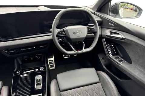  Audi Q6 E-Tron 100kWh Performance Edition 1 Auto 5dr Thumbnail #18