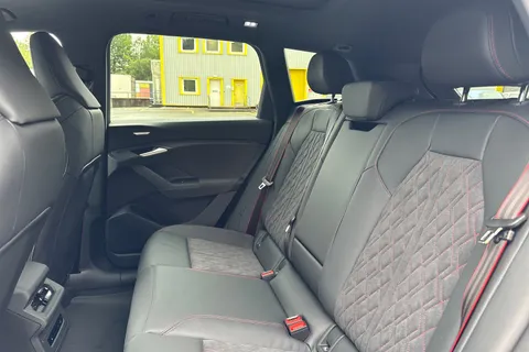  Audi Q6 E-Tron 100kWh Performance Edition 1 Auto 5dr Thumbnail #19