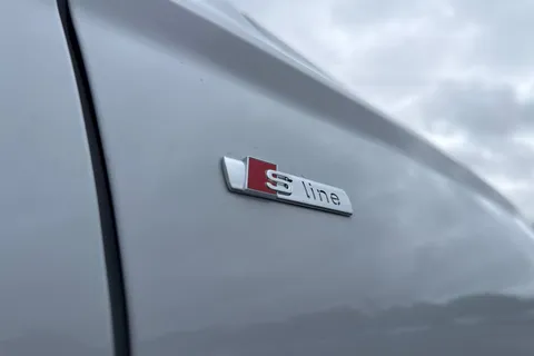  Audi Q6 E-Tron 100kWh Performance Edition 1 Auto 5dr Thumbnail #31